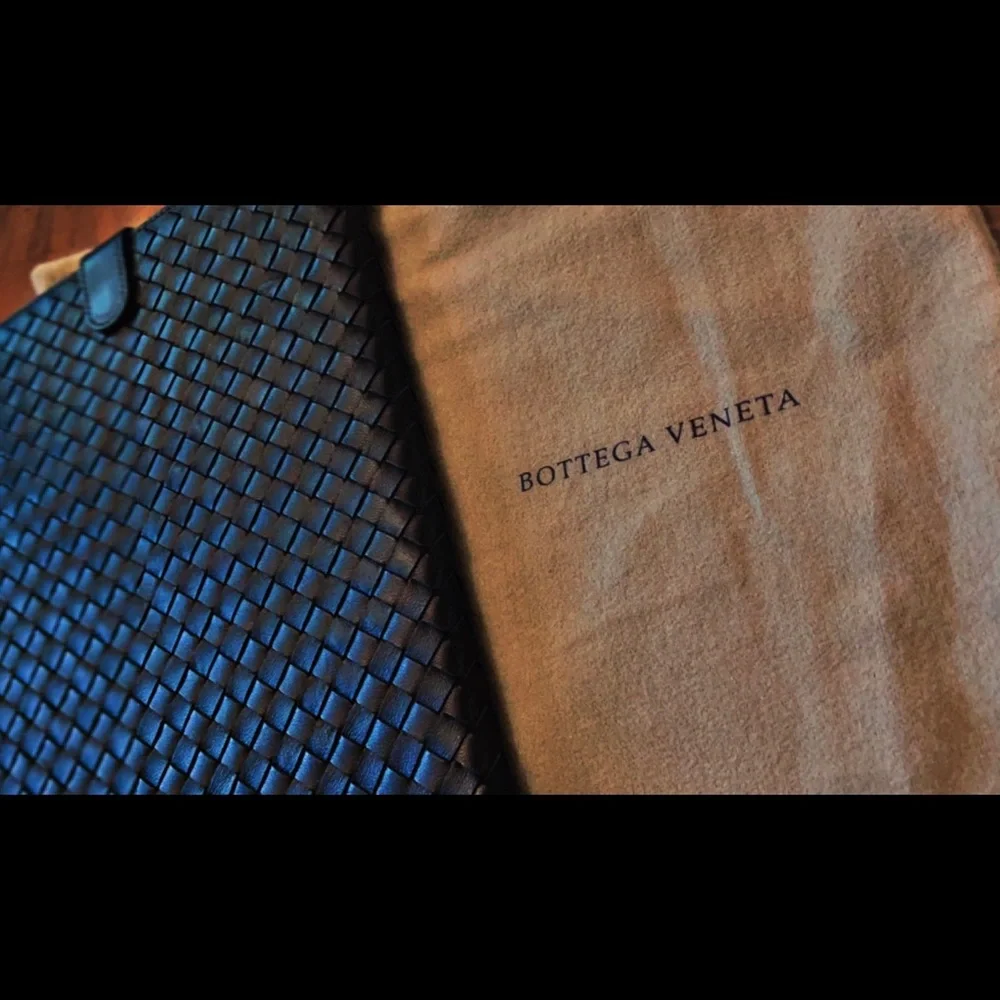 BOTTEGA VENETA IPAD SLEEVE